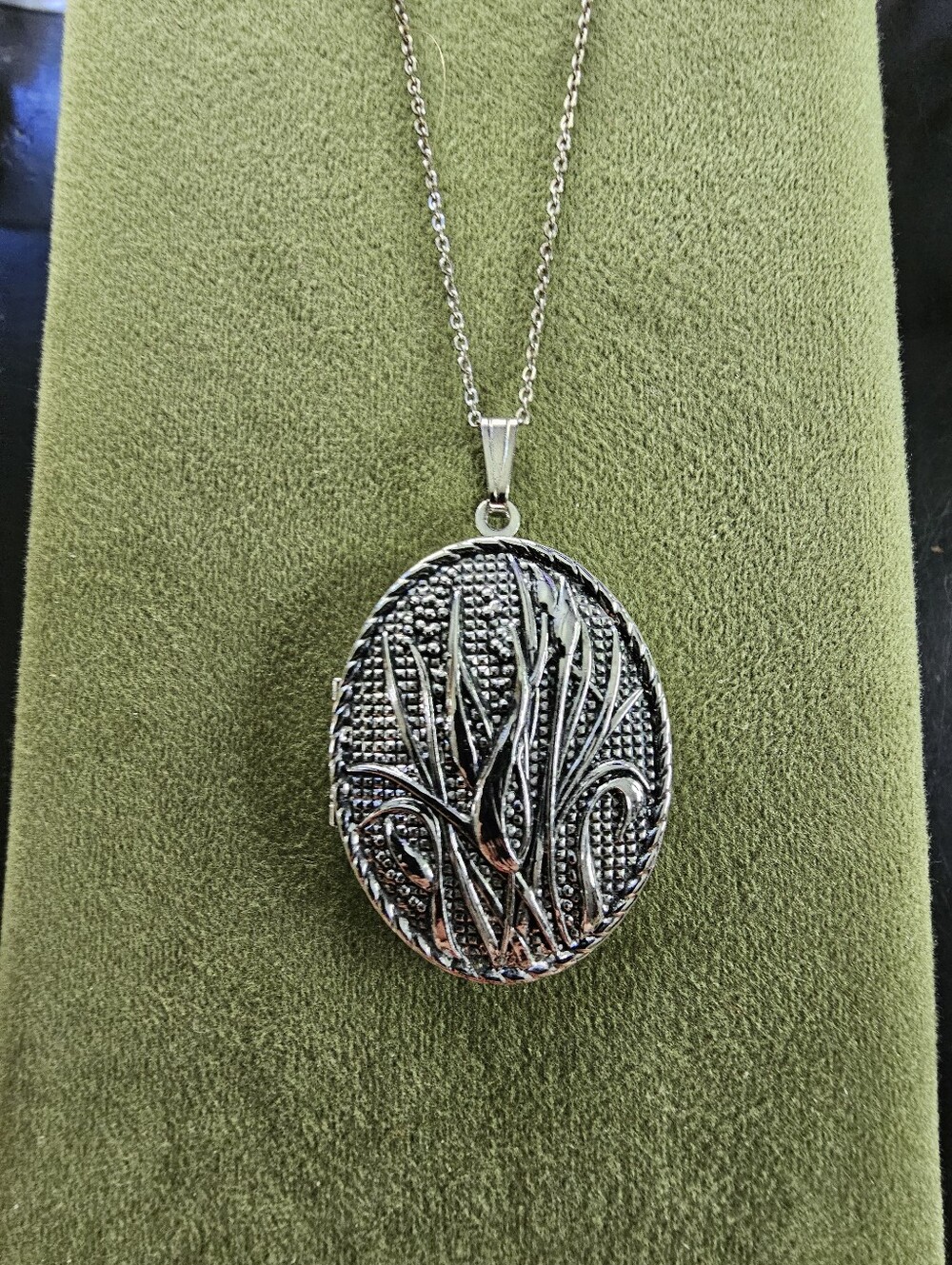 Vintage Sarah Conventry Locket Necklace